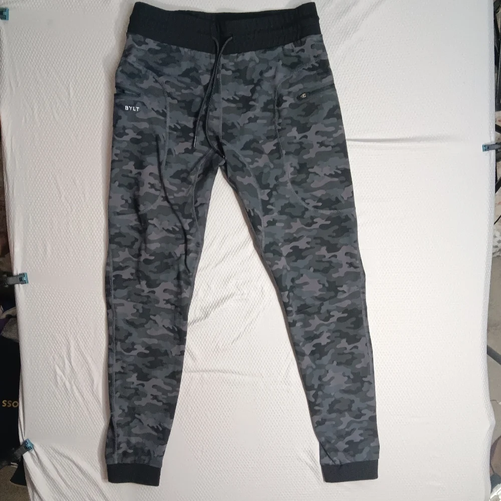 BYLT Mens Elite Jogger Sweatpants Black Gray Camo Size L Active Sport Gym - Picture 1 of 7